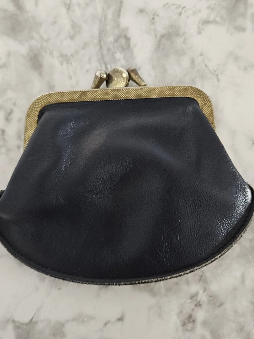 Navy-Blue Vintage Coin Purse Leather ( Possibly 1970's Early 1980's)